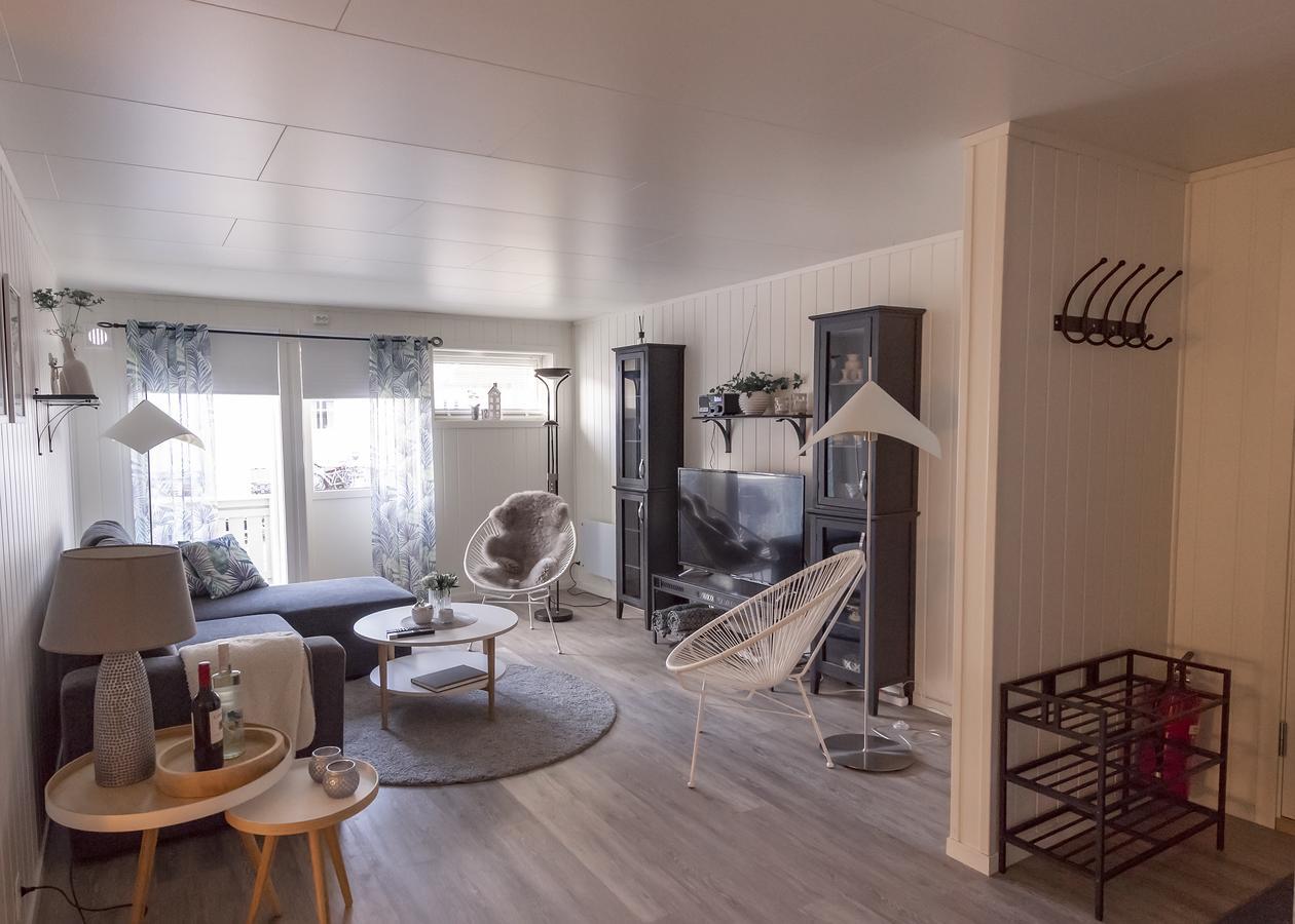 Tore Hunds Apartments Andenes Buitenkant foto