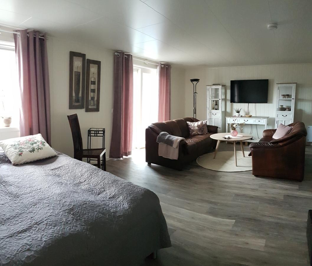 Tore Hunds Apartments Andenes Buitenkant foto